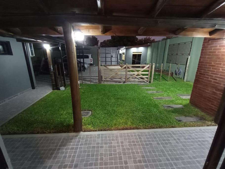 Escala Ezeiza Loft Con Desayuno Apartment Luis Guillon Exterior photo