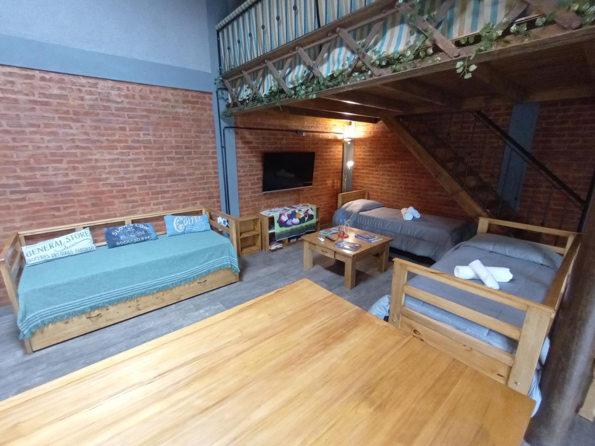 Escala Ezeiza Loft Con Desayuno Apartment Luis Guillon Exterior photo