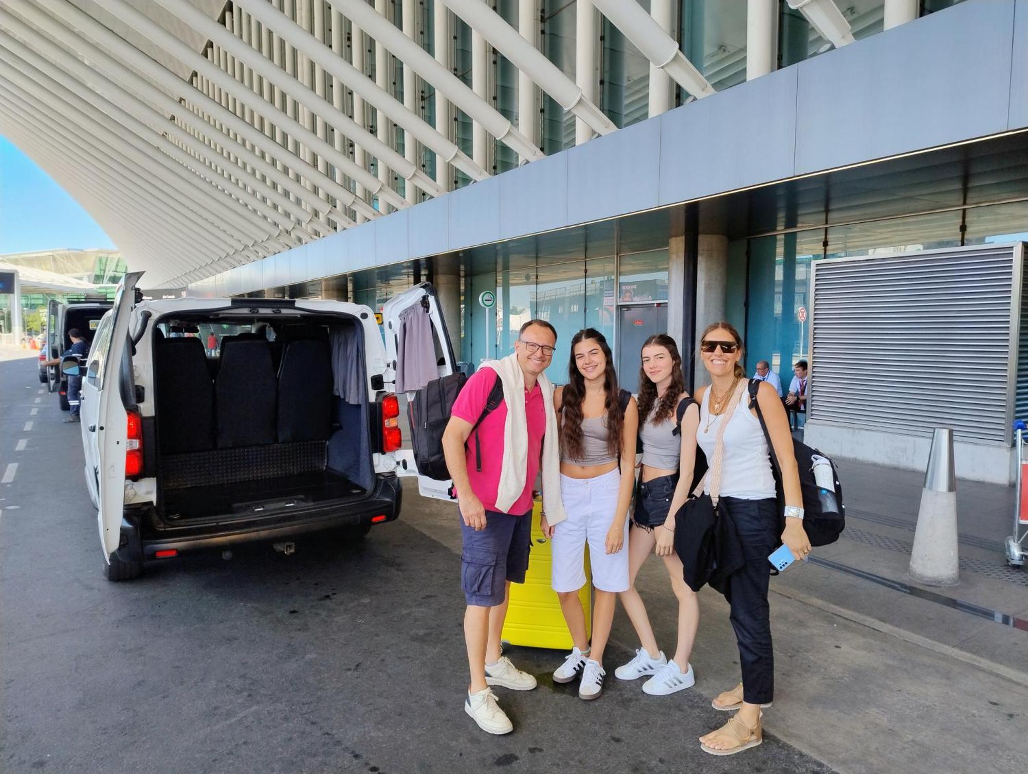 Escala Ezeiza Loft Con Desayuno Apartment Luis Guillon Exterior photo