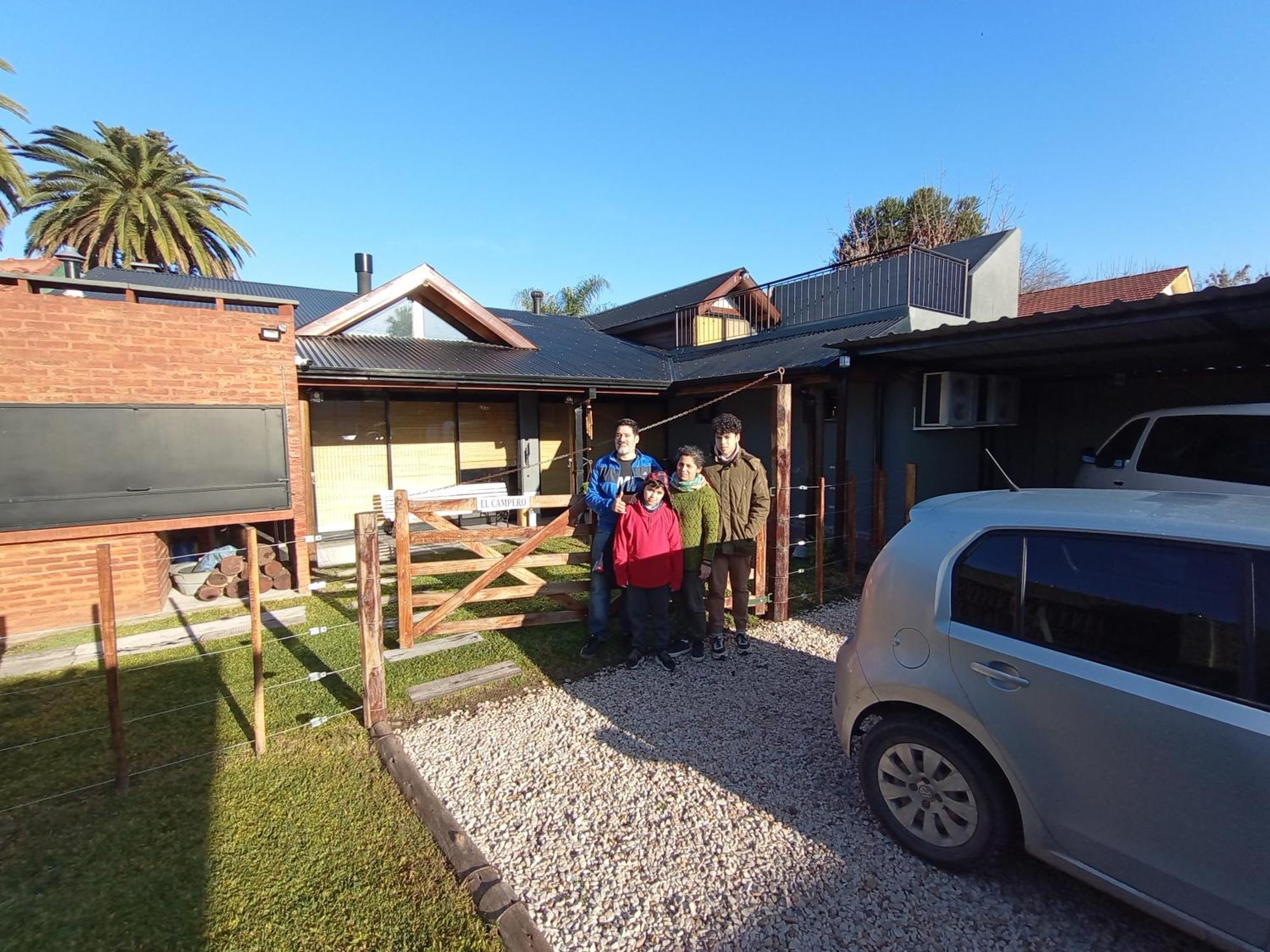 Escala Ezeiza Loft Con Desayuno Apartment Luis Guillon Exterior photo
